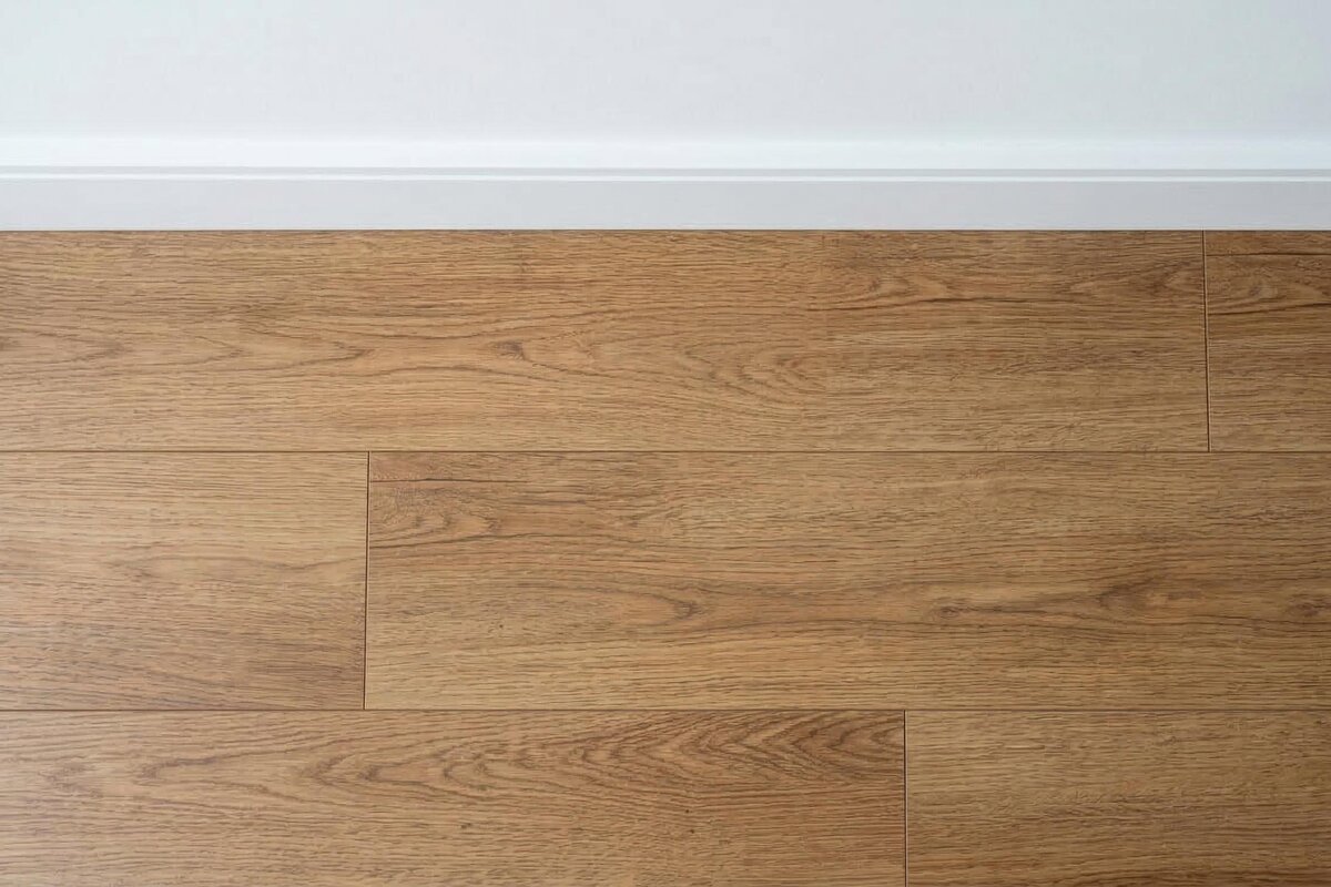 Rodapé e revestimento com acabamento profissional